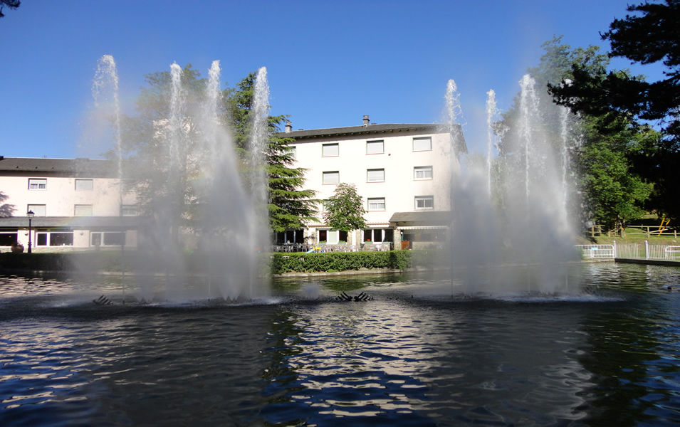 Hotel La Pardina Sabiñánigo Exterior foto